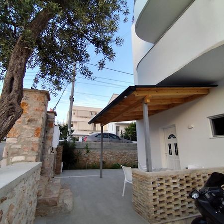 M&J Home Ksamil Exterior photo