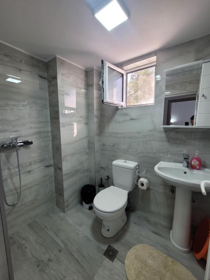 M&J Home Ksamil Exterior photo